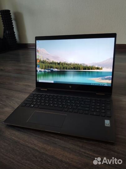 Ноутбук HP Spectre x360 15.6 Core i7 16gb 512g ssd