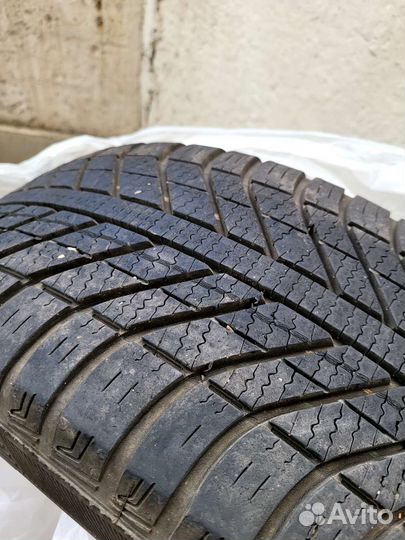 Goodyear Vector 4Seasons 205/55 R16 94V