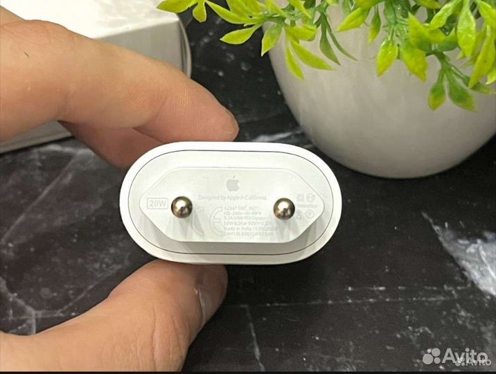 Оригинальная зарядка для iPhone блок+кабель 20w