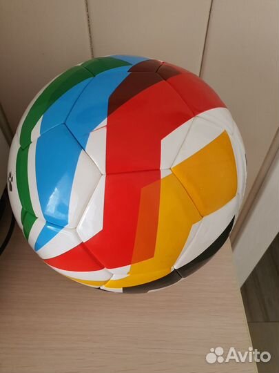 Футбольный мяч Adidas размер 4