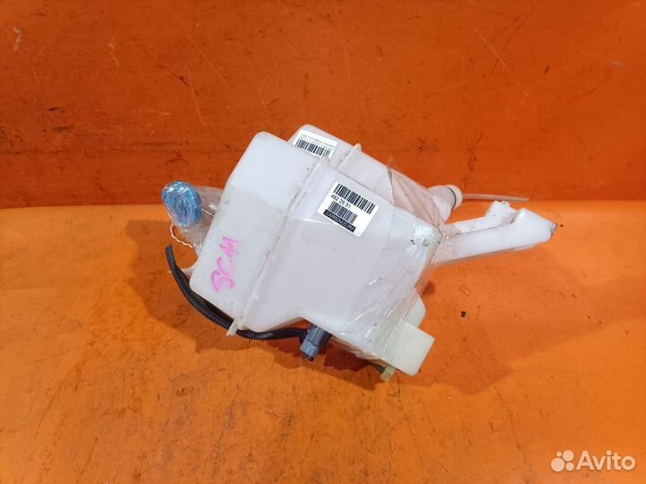 Бачок омывателя Nissan Tiida latio SC11