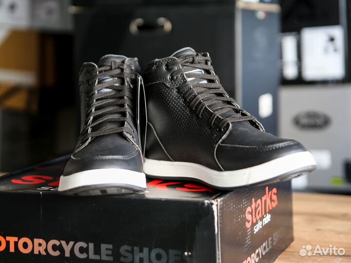 Мотокеды перфориванные starks CL-2M Air Черный