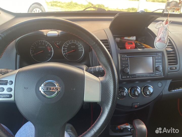 Nissan Note 1.6 AT, 2012, 129 000 км