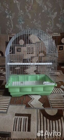 Клетки для попугаев и крыс разные