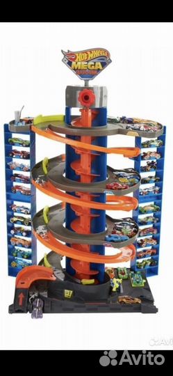 Hot wheels трек парковка