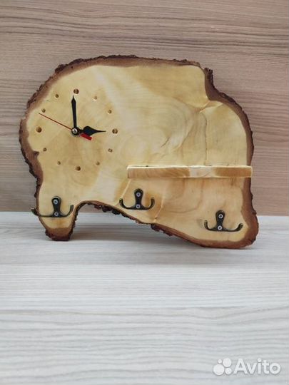 Ключница с часами, ручная работа