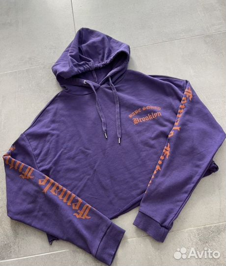 Свитшот укороченный