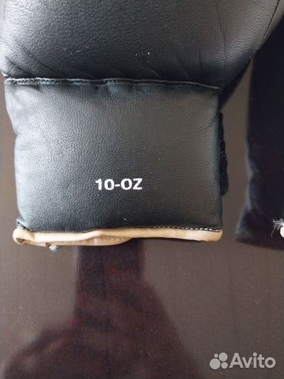 Боксерские перчатки