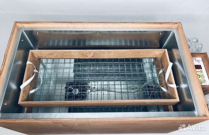 Инкубатор блиц 120 цифровой