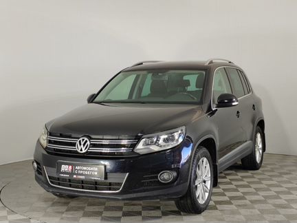 Volkswagen Tiguan 2.0 AT, 2012, 199 131 км