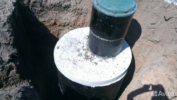 Монтаж выгребных ям и водопровода