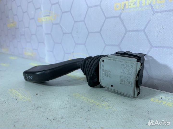 Переключатель поворотов Opel Sintra 1997