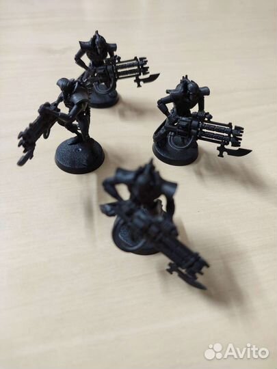 Warhammer 40000 миниатюры некроны