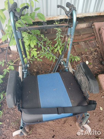 Кресло каталка для инвалидов