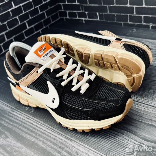 Кроссовки Nike Zoom Vomero 5 