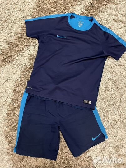Футбольная форма nike для мальчика
