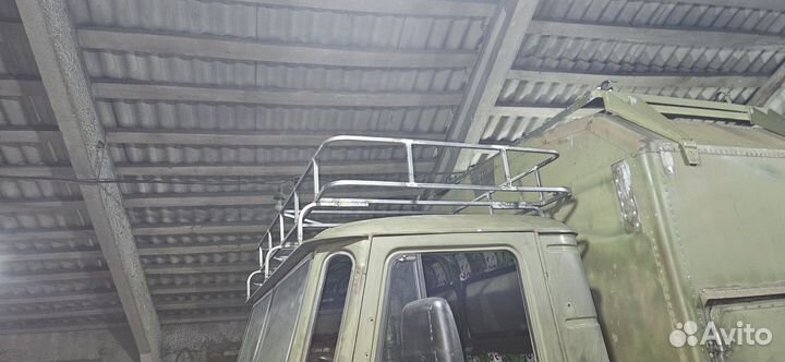 Багажник газ 66