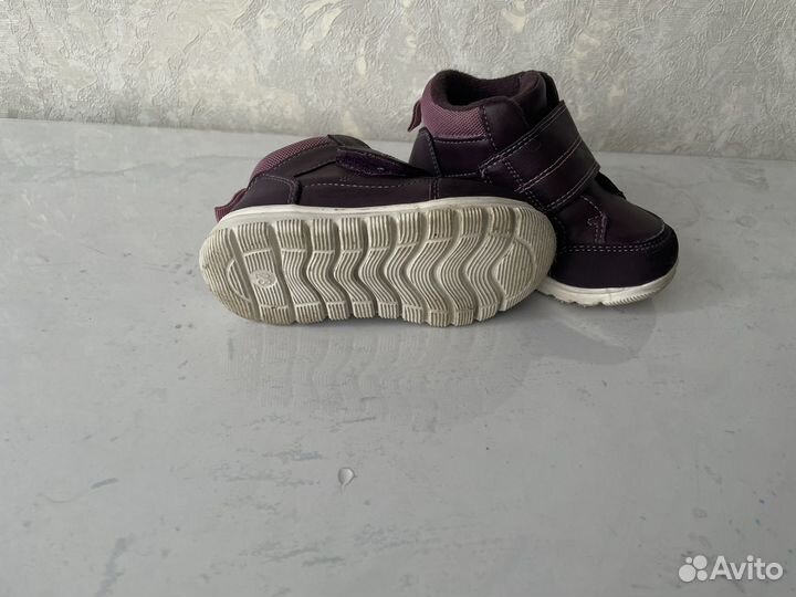 Ботинки демисезонные для девочки 23 размер