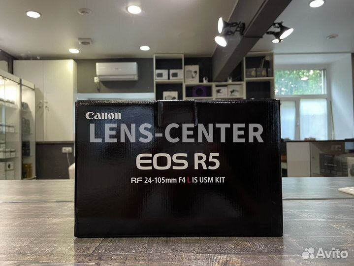 Canon EOS R5 KIT RF 24-105mm F/4L IS USM