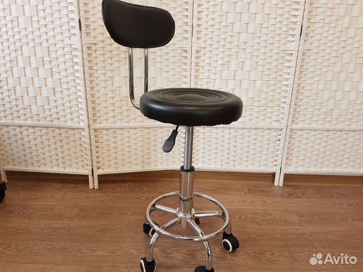 Стул мастера со спинкой