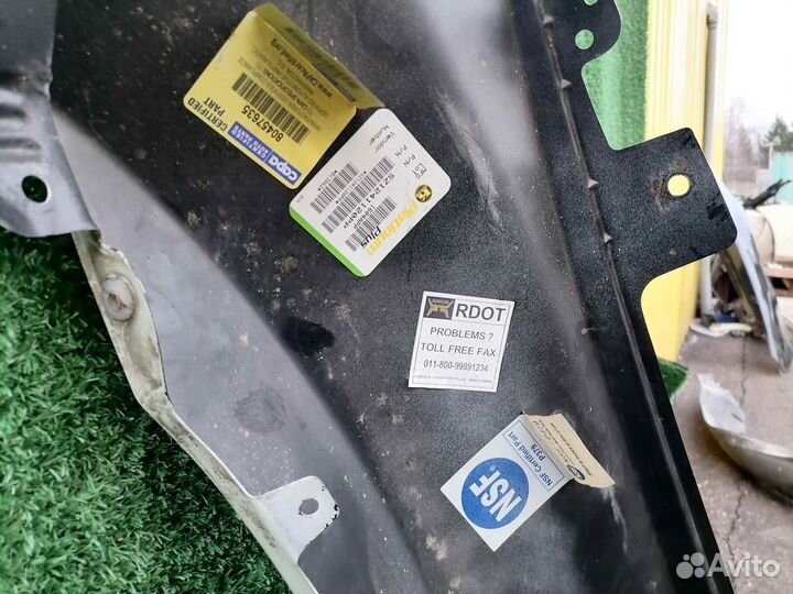 Крыло переднее правое Suzuki Grand Vitara TD54W не