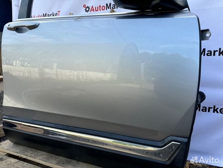 Дверь боковая передняя правая Honda Cr-V 5 L 1.5