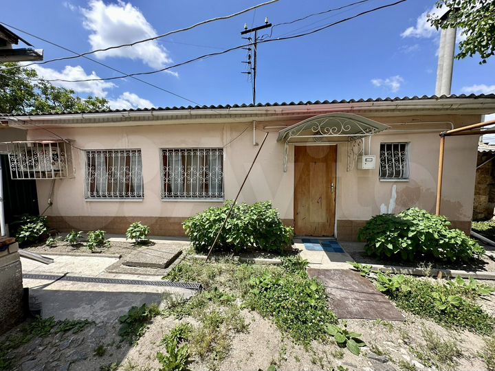 Дом 64 м² на участке 1 сот.