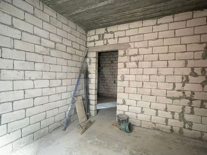 2-к. квартира, 80 м², 3/3 эт.