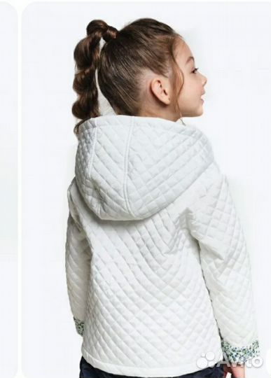 Куртка стеганная для девочки 104, 110