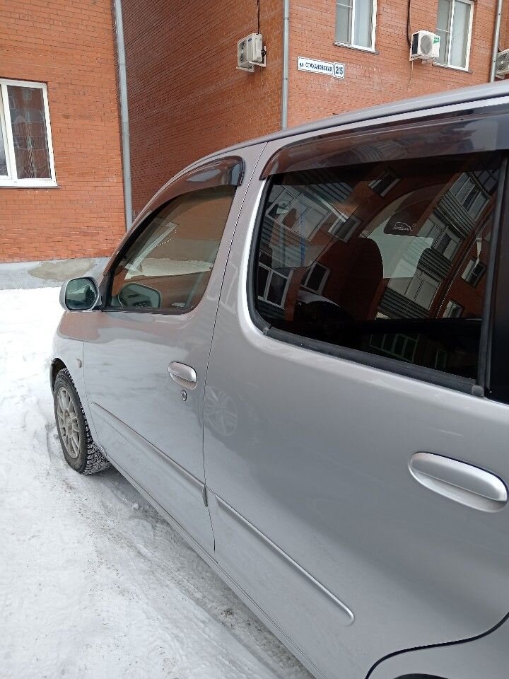Toyota Funcargo: фото из отзыва