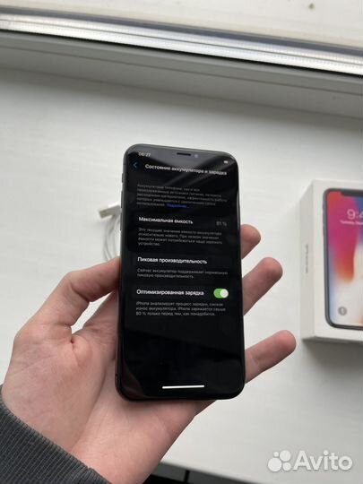 iPhone X, 64 ГБ
