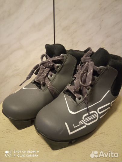 Лыжные ботинки 30,32,33,35,36,38