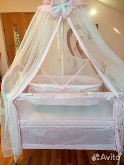 Кровать с балдахином