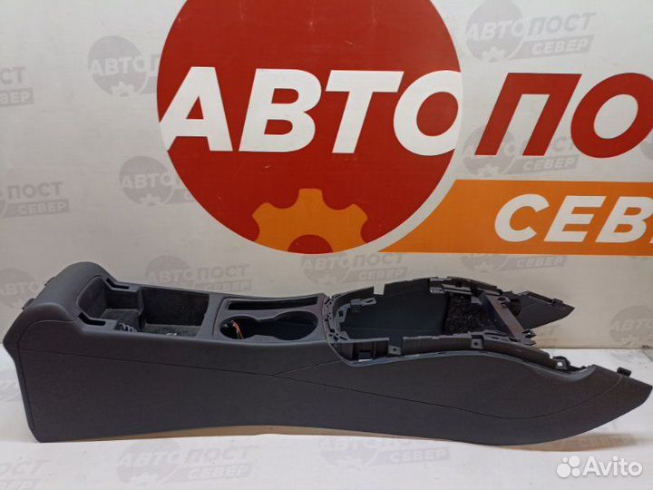 Консоль центральная Audi A4 B8