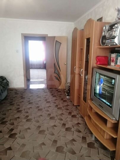 4-к. квартира, 97 м², 1/9 эт.