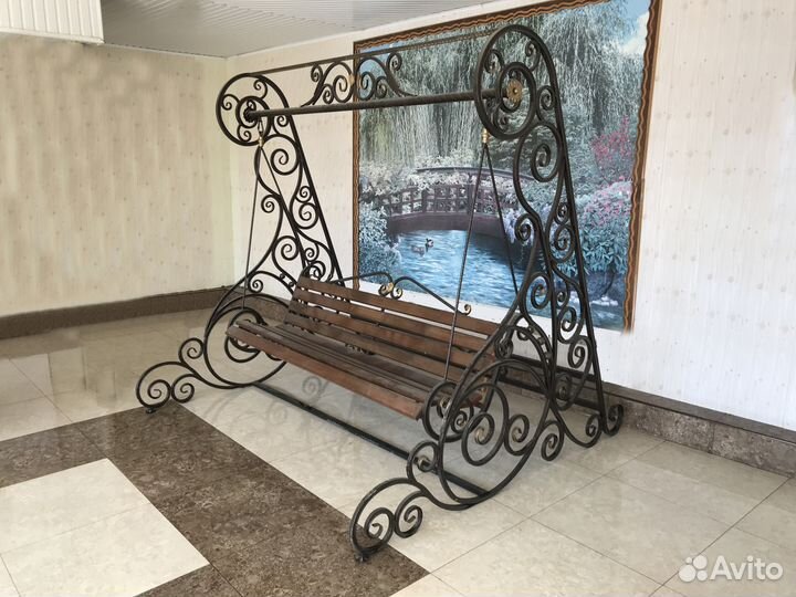 Кованые качели