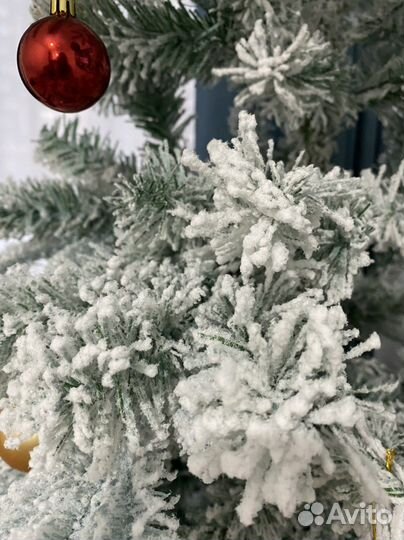 Елка искусственная литая заснеженная