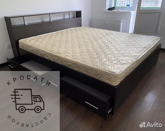 Кровать двуспальная с ящиками