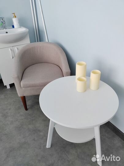 Продам журнальный столик