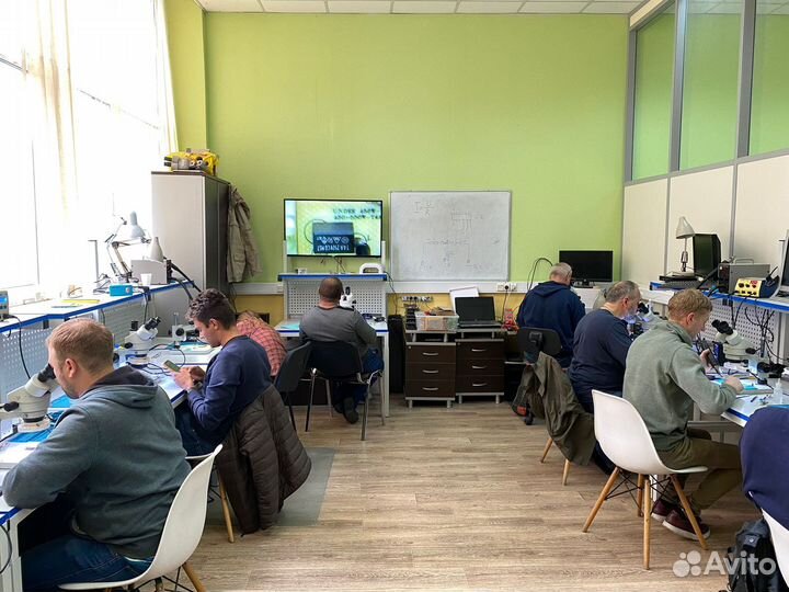 Обучение ремонту телефонов и компьютеров