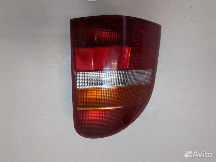 Фонарь (задний) Ford Mondeo 2, 1999