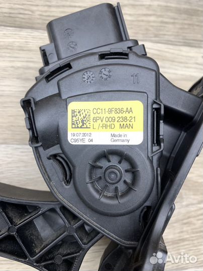 Педаль газа Ford Transit 7