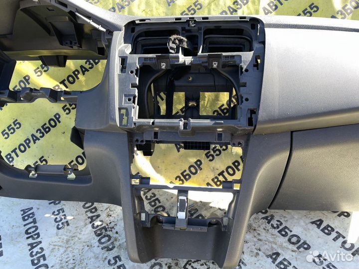 Торпедо Renault Logan 2