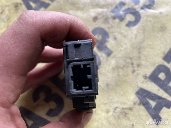 Моторчик заслонки отопителя BMW X1 E84