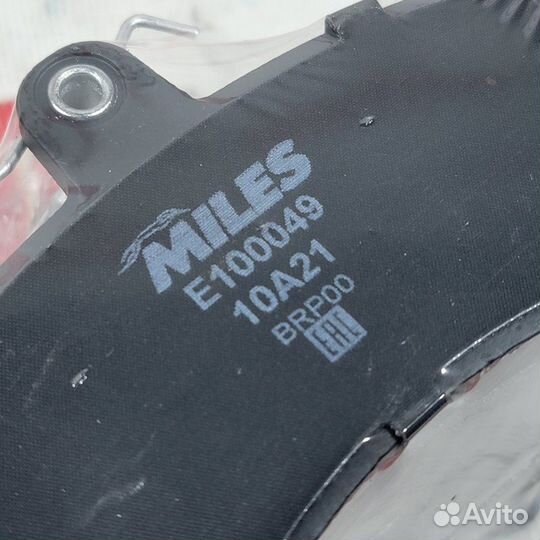 Тормозные колодки переднее LADA Granta