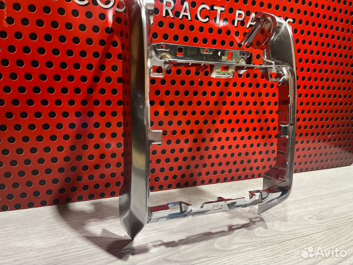 Накладка декоративная центральной консоли Land