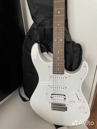 Электрогитара yamaha pacifica 012 white