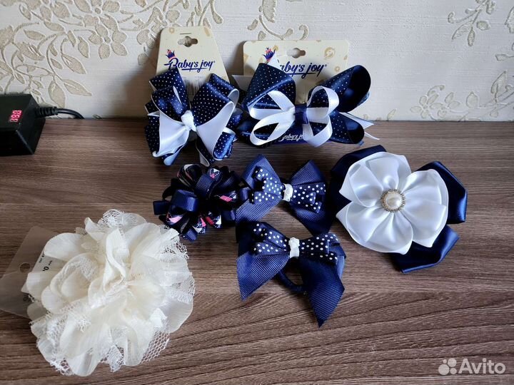 Банты и резинки для школы