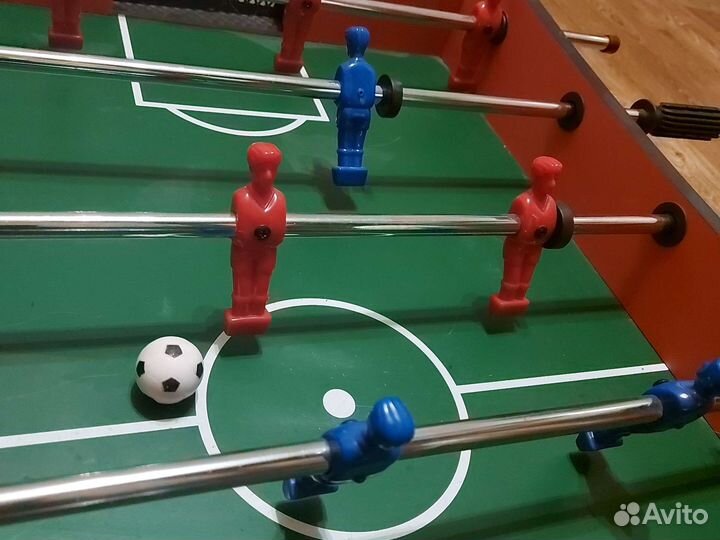 Настольный футбол