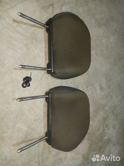 Подголовник заднего сиденья 2114-15